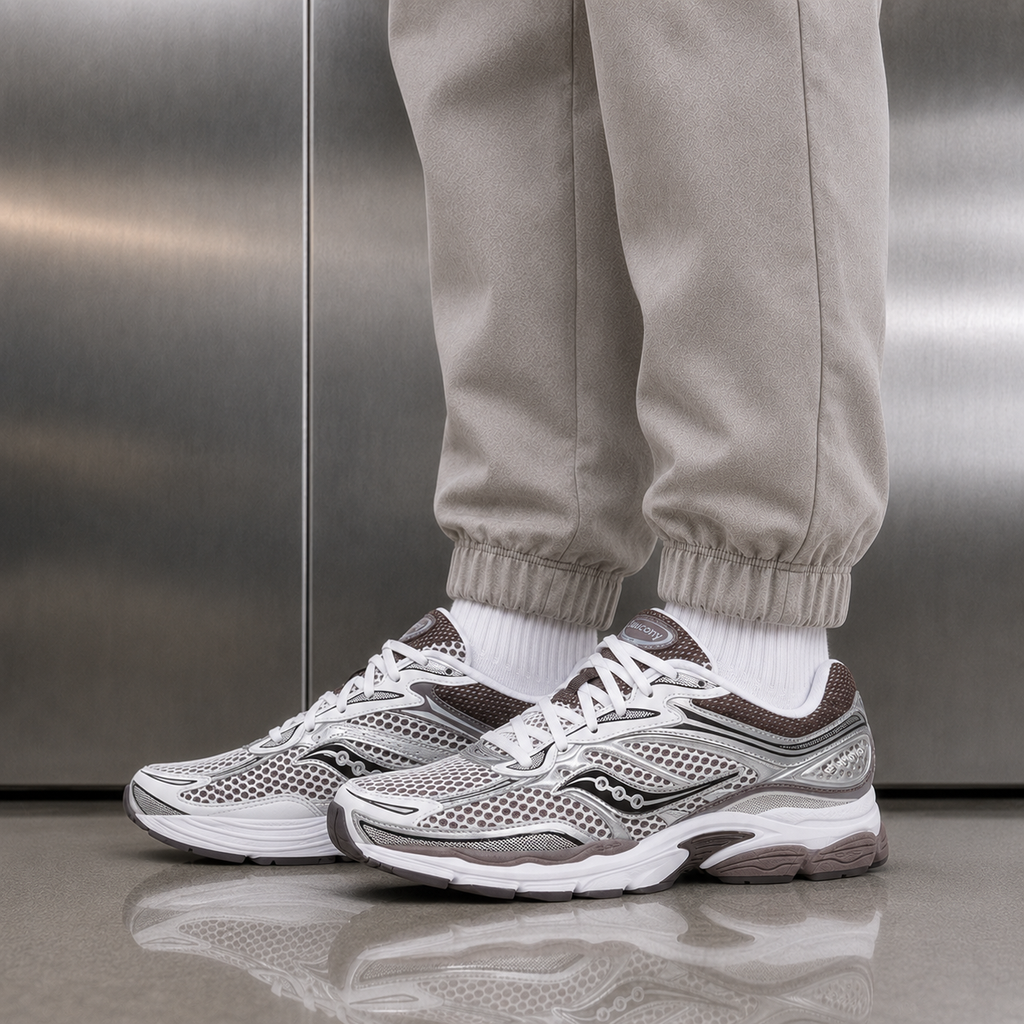 2026 New Arrival Saucony ProGrid Omni 9 OG 'White Brown'