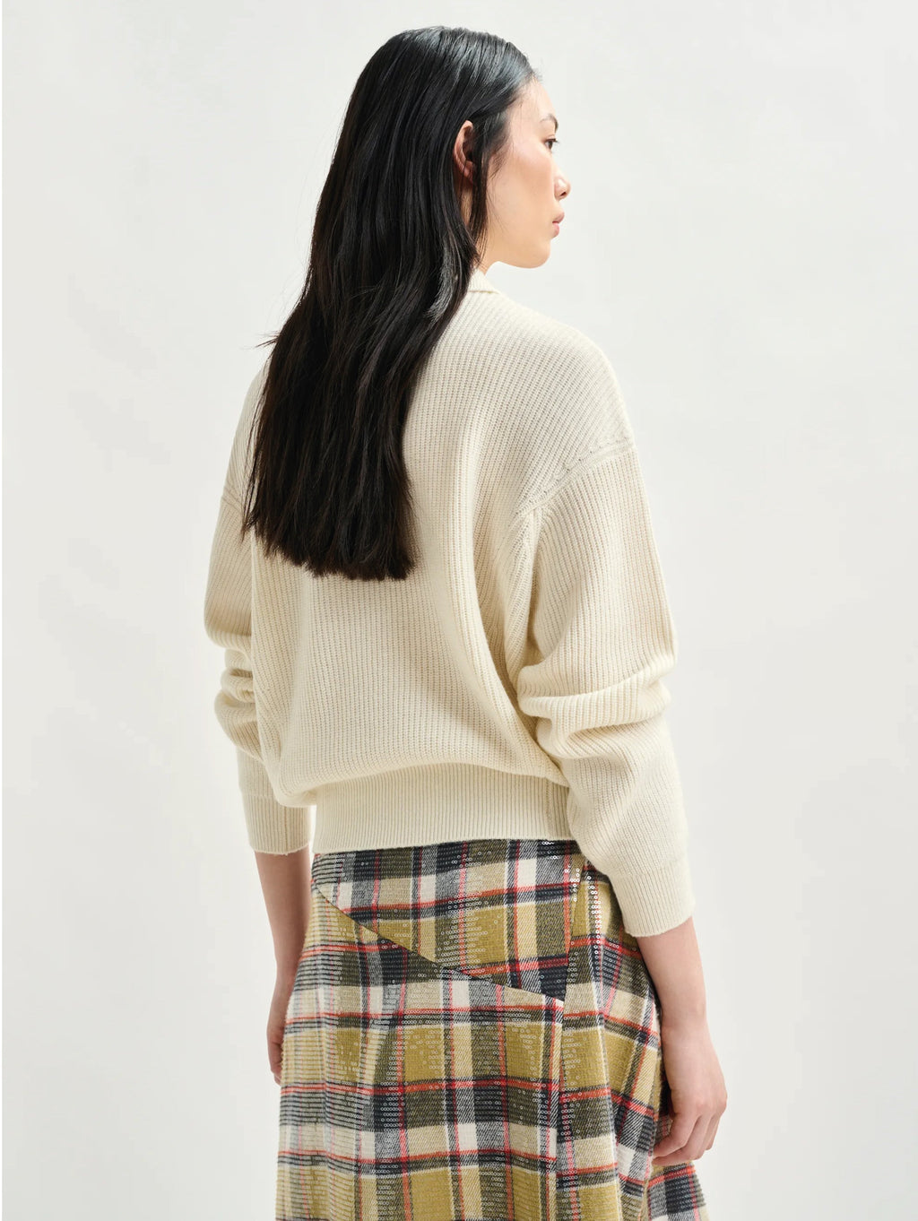 2026 New Arrival Polo a Costine con Bottoni Gioiello Bianco