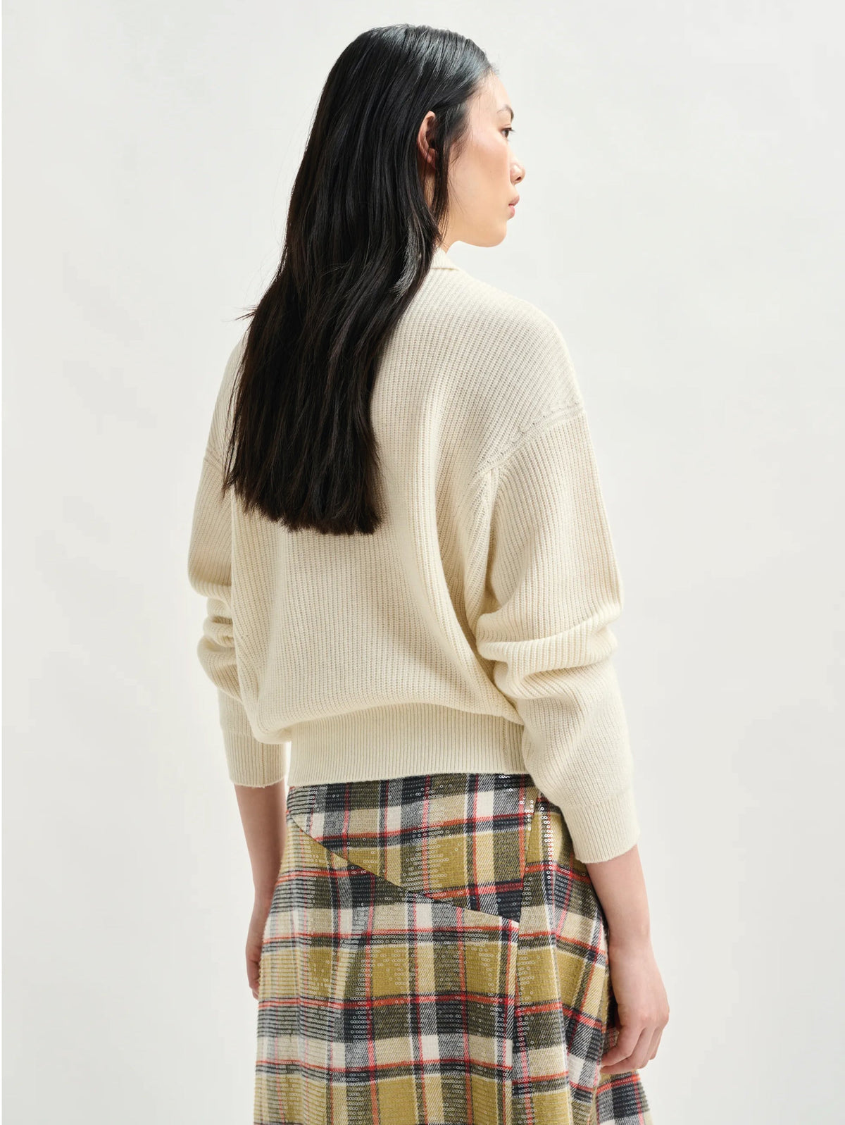 2026 New Arrival Polo a Costine con Bottoni Gioiello Bianco