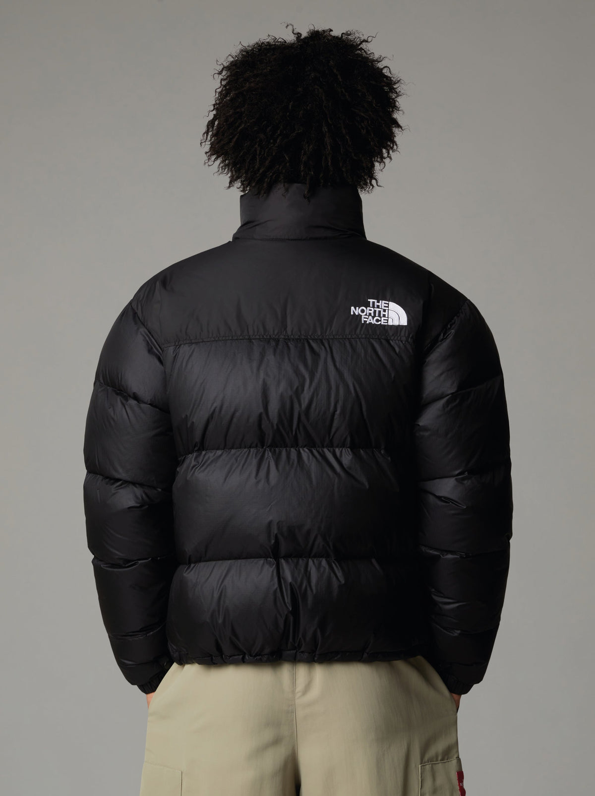 Giacca Retro Nuptse in Tessuto Ripstop Lucido Nero