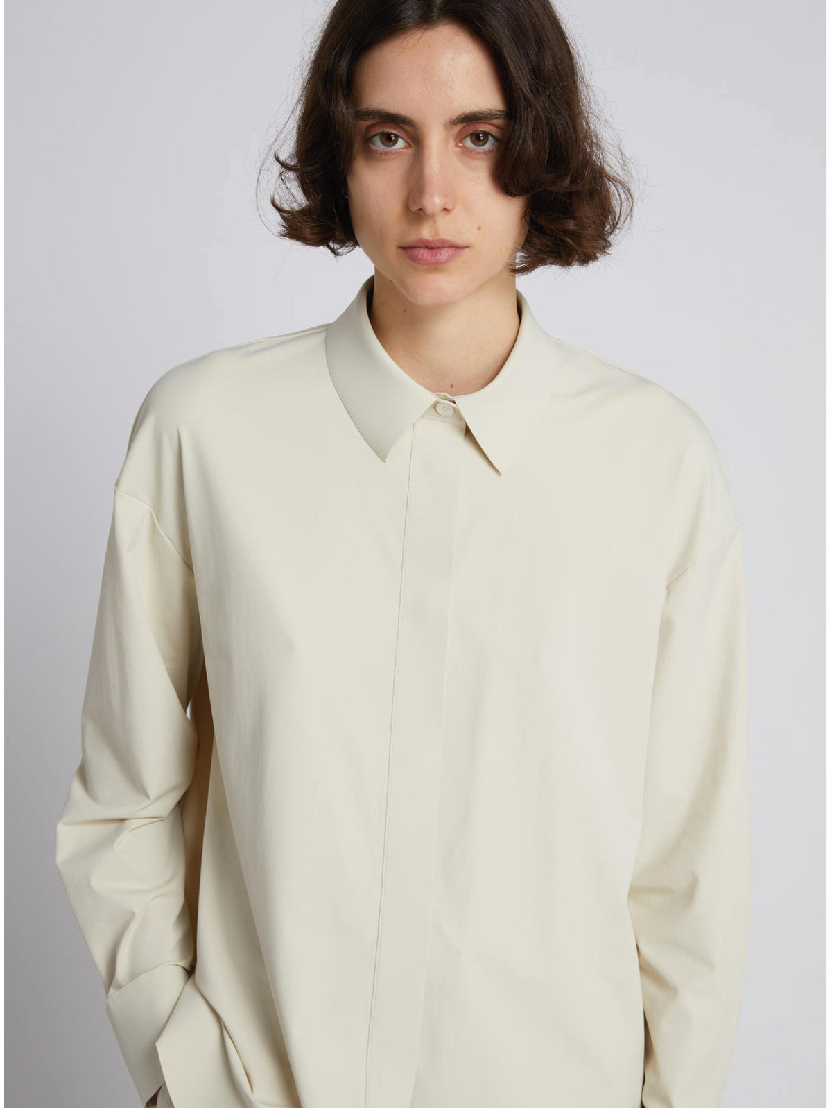 2026 New Arrival Camicia dalla Texture Tecnica Avorio