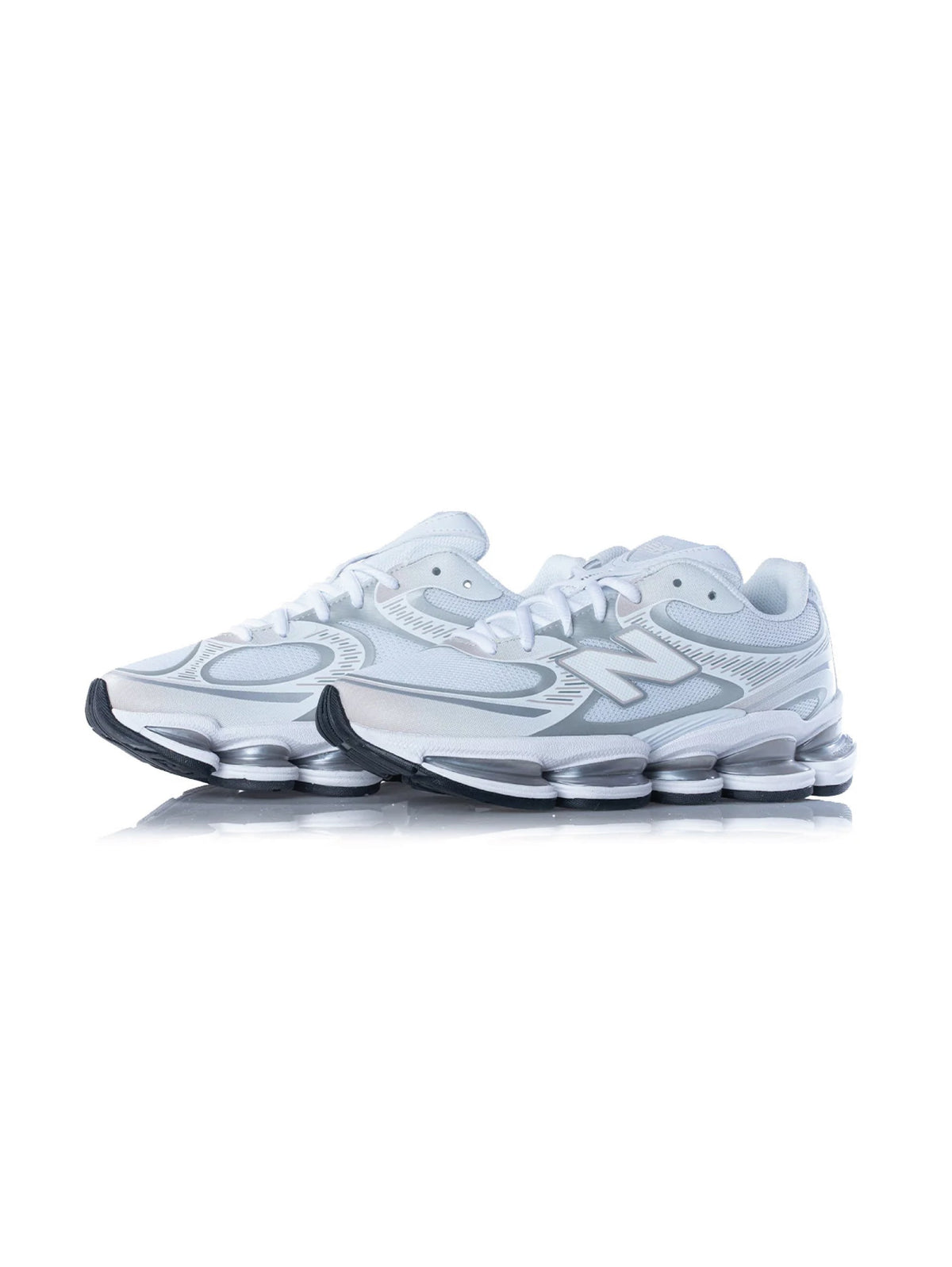 2026 New Arrival Sneakers 2000 con Abzorb da donna Argento/Bianco