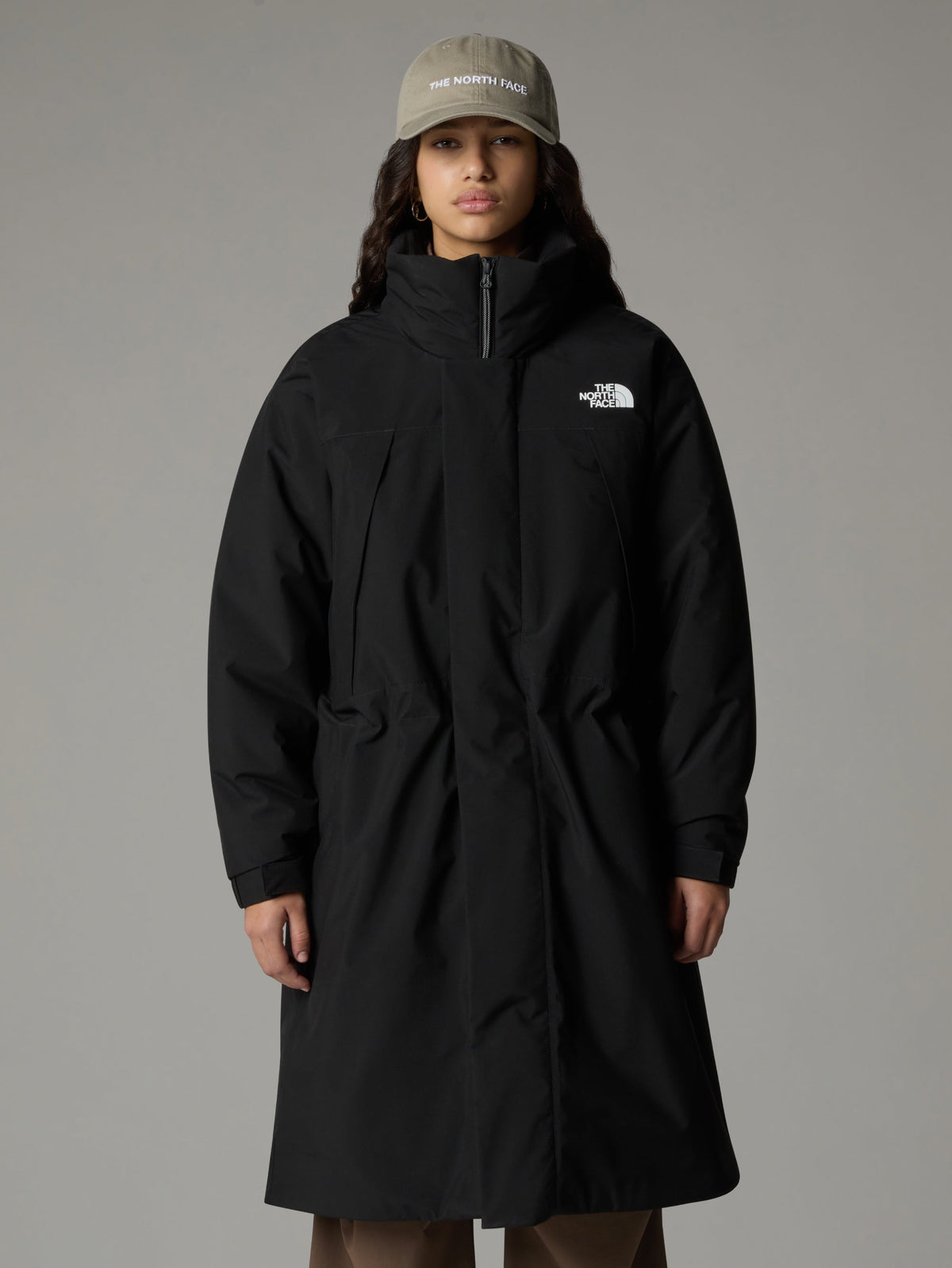 2026 New Arrival Parka Lungo Imbottito con Cappuccio Nero