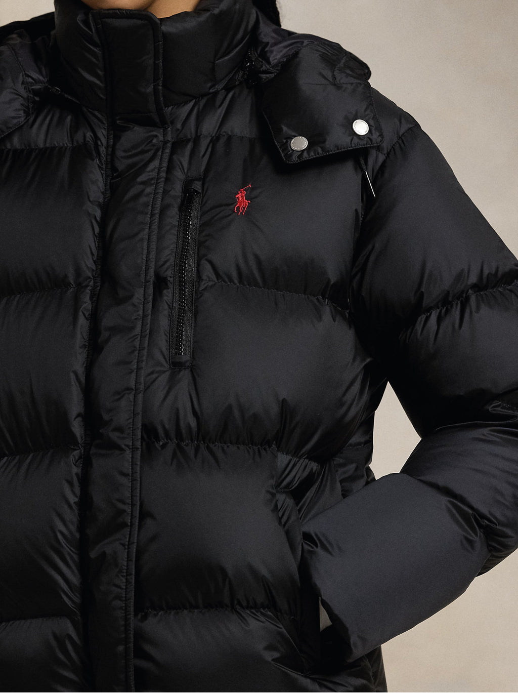 2026 New Arrival Piumino Idrorepellente con Cappuccio Nero