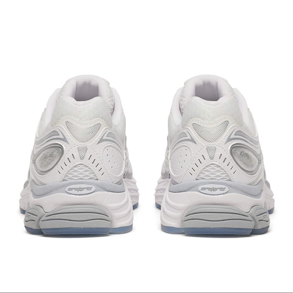 2026 New Arrival Saucony ProGrid Omni 9 'White Silver'
