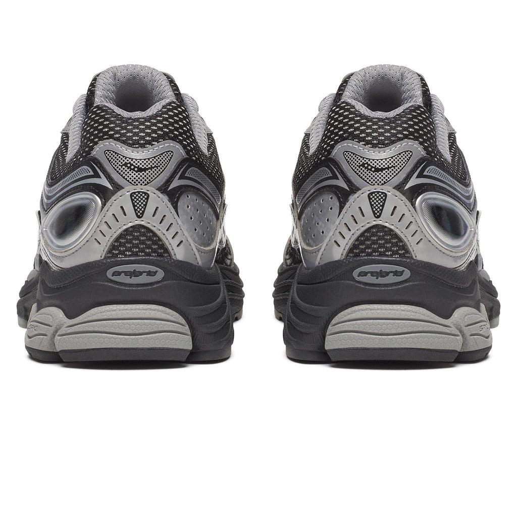 2026 New Arrival Saucony ProGrid Omni 9 OG 'Black Silver'