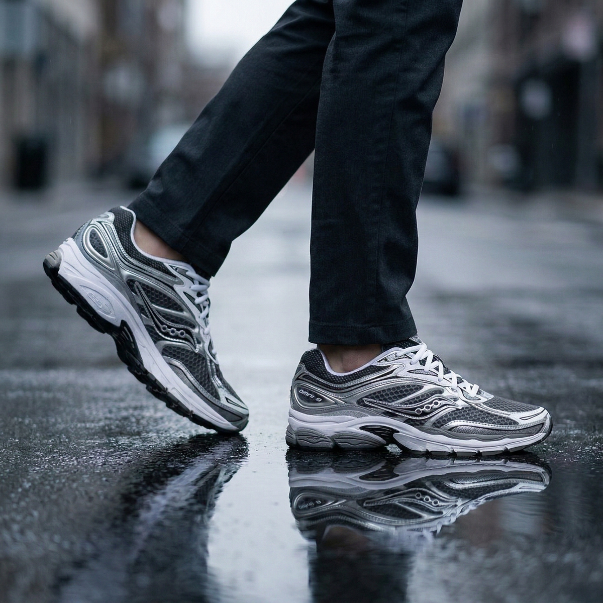 2026 New Arrival Saucony Progrid Omni 9 'Silver Grey'