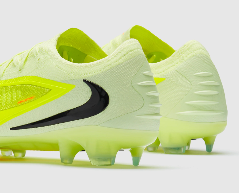 2026 New Arrival Phantom 6 Low Elite FG Max Voltage