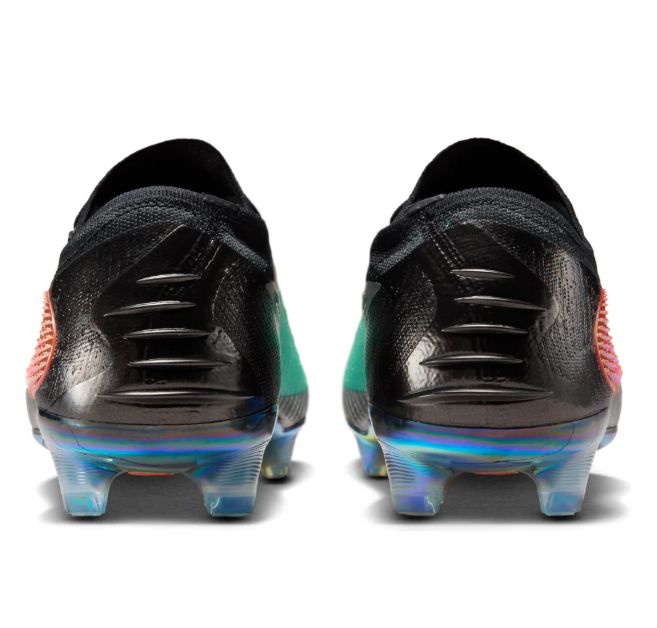 2026 New Arrival Phantom 6 Low Elite FG 'Chrome Black'