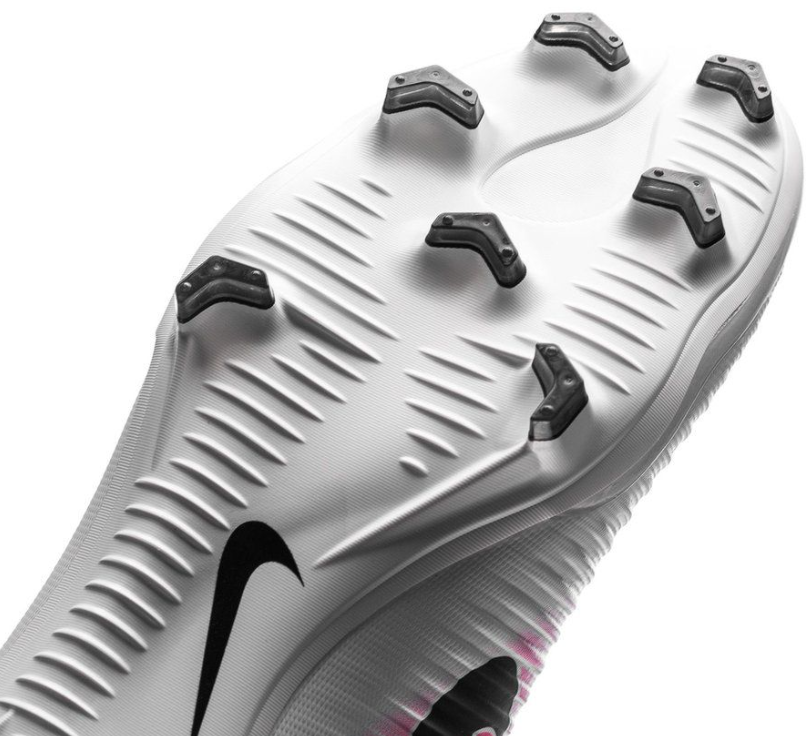 2026 New Arrival Vapor 11 FG Motion Blur