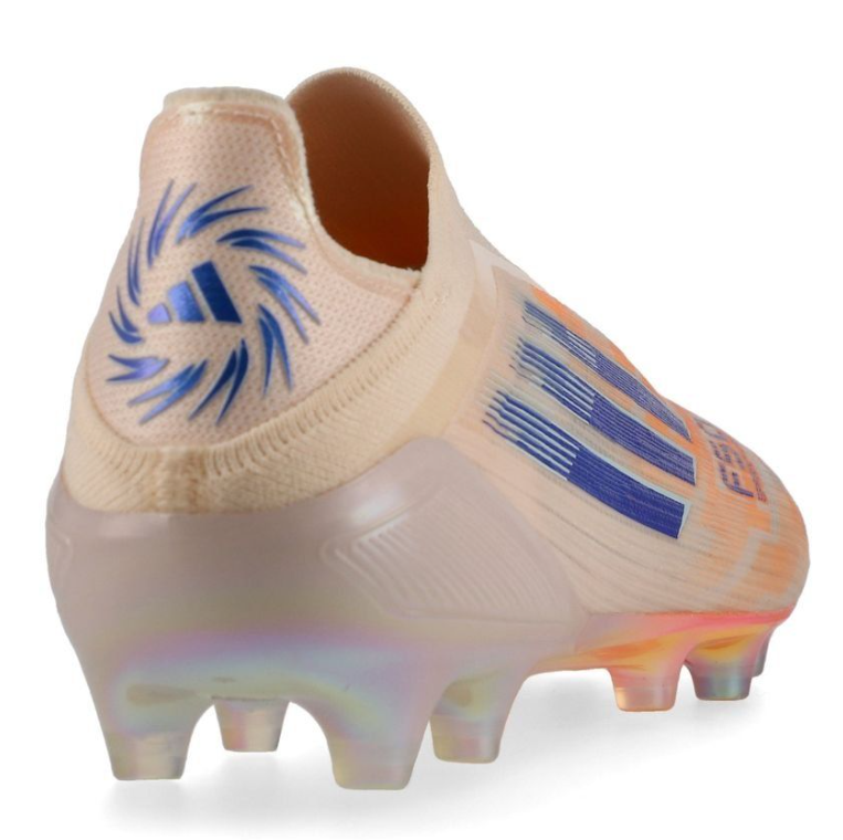 2026 New Arrival F50 Sparkfusion Elite Laceless FG Coral Blaze