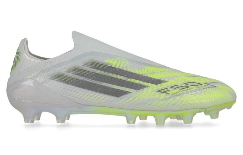 2026 New Arrival F50 Sparkfusion Elite FG Laceless - Born For Goals