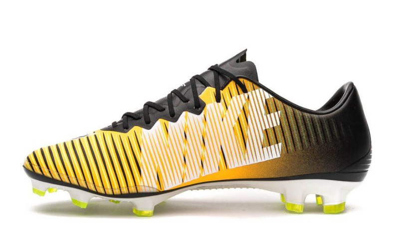 2026 New Arrival Mercurial Vapor 11 FG Lock in. Let loose.