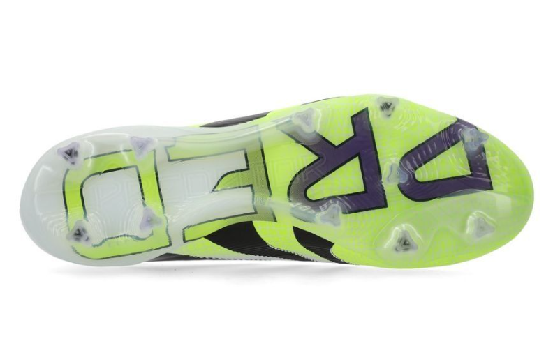 2026 New Arrival Predator Elite Laceless FG Radiant Blaze