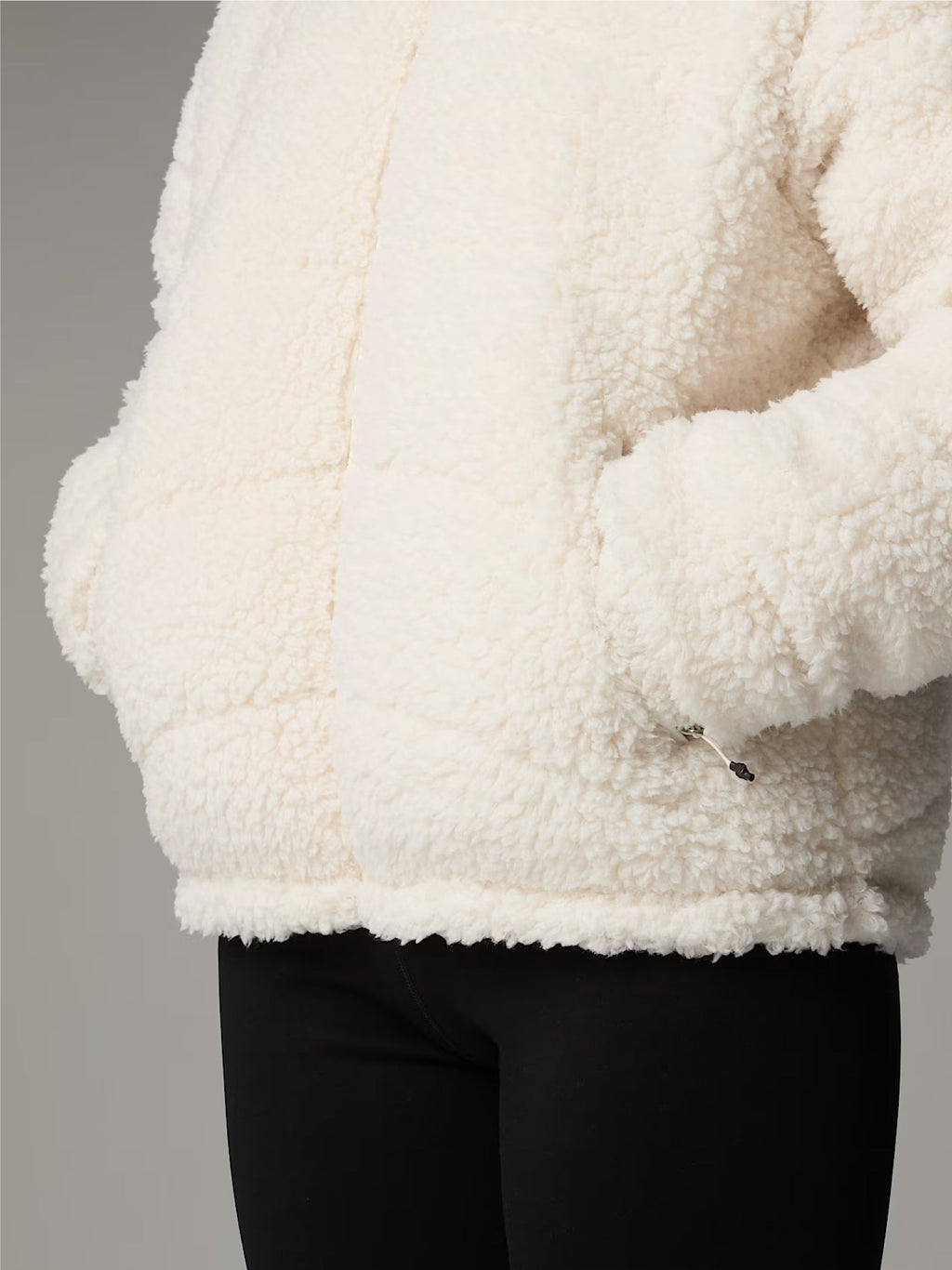 2026 New Arrival Giacca in Pile a Pelo Lungo Bianco