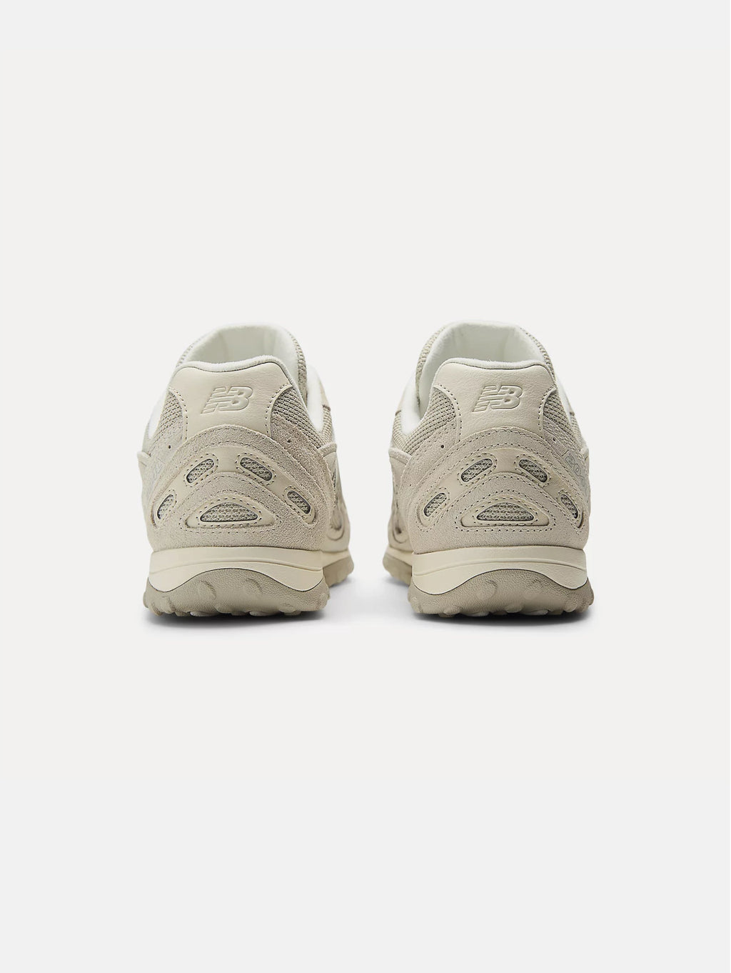 2026 New Arrival Sneakers con Suola Bassa 204L Beige