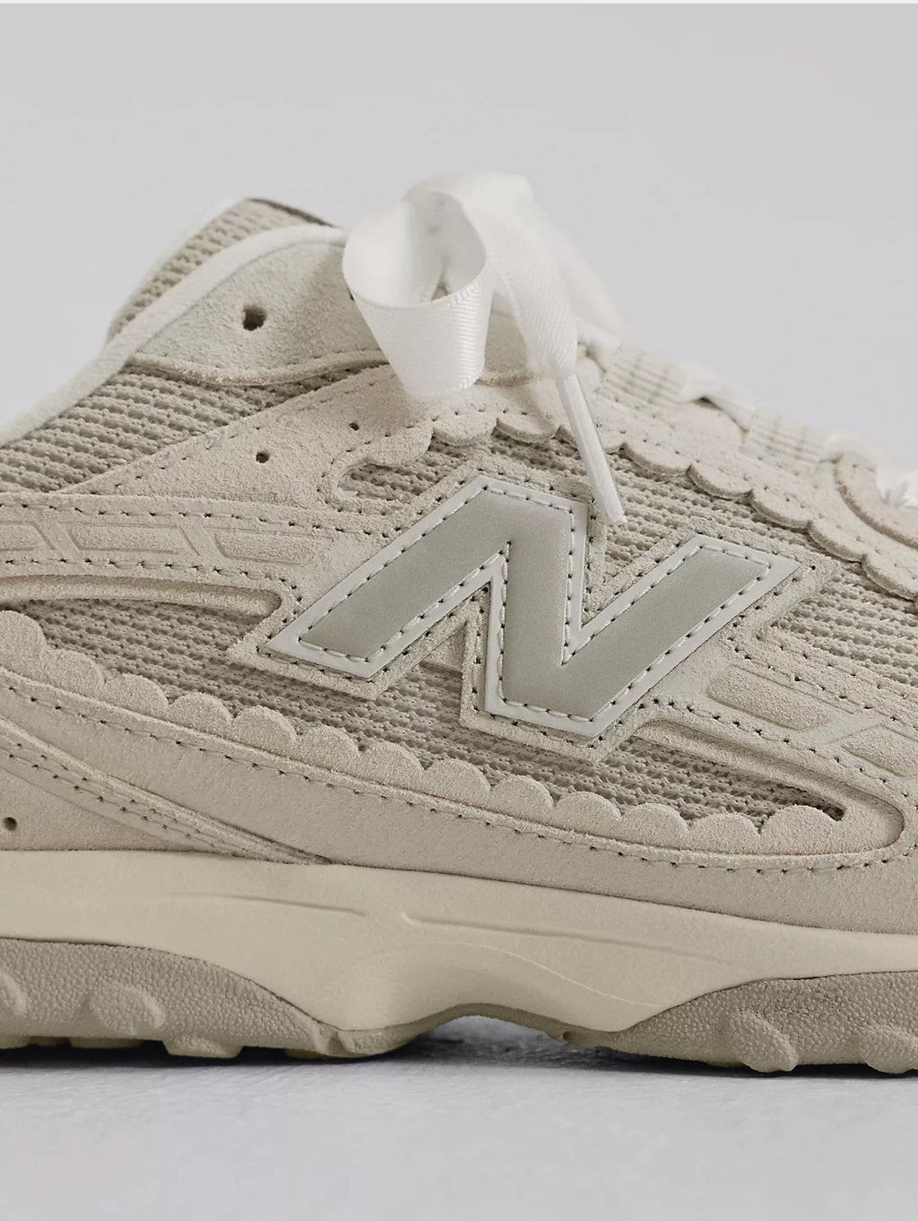 2026 New Arrival Sneakers con Suola Bassa 204L Beige