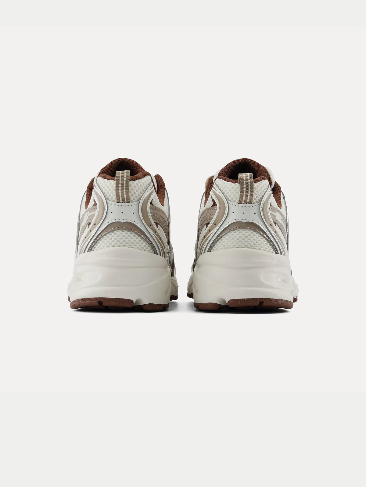 2026 New Arrival Sneakers Retro Trainer 530 da Donna Beige