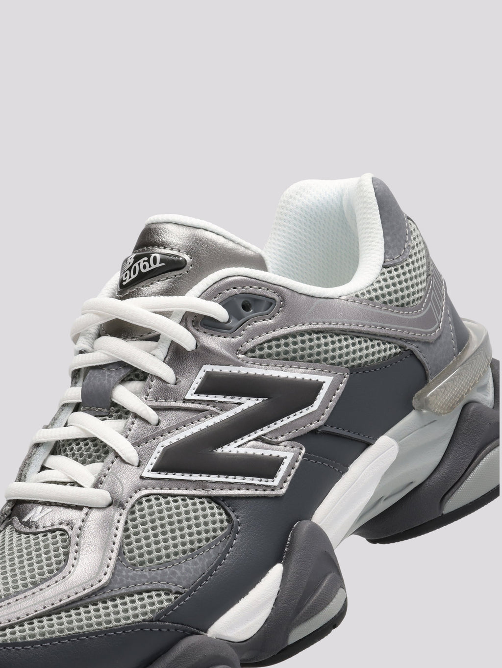 2026 New Arrival Sneakers da Uomo Avanguardista 9060 Antracite