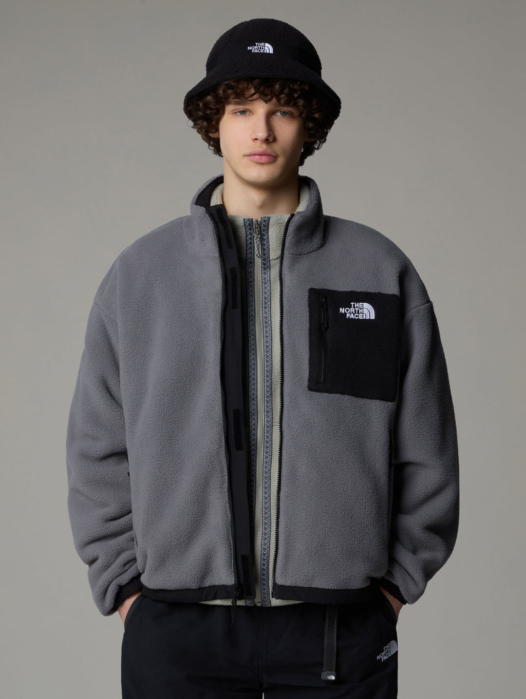 Giacca da Uomo in Pile Reversibile Yumiori Grigio/Nero
