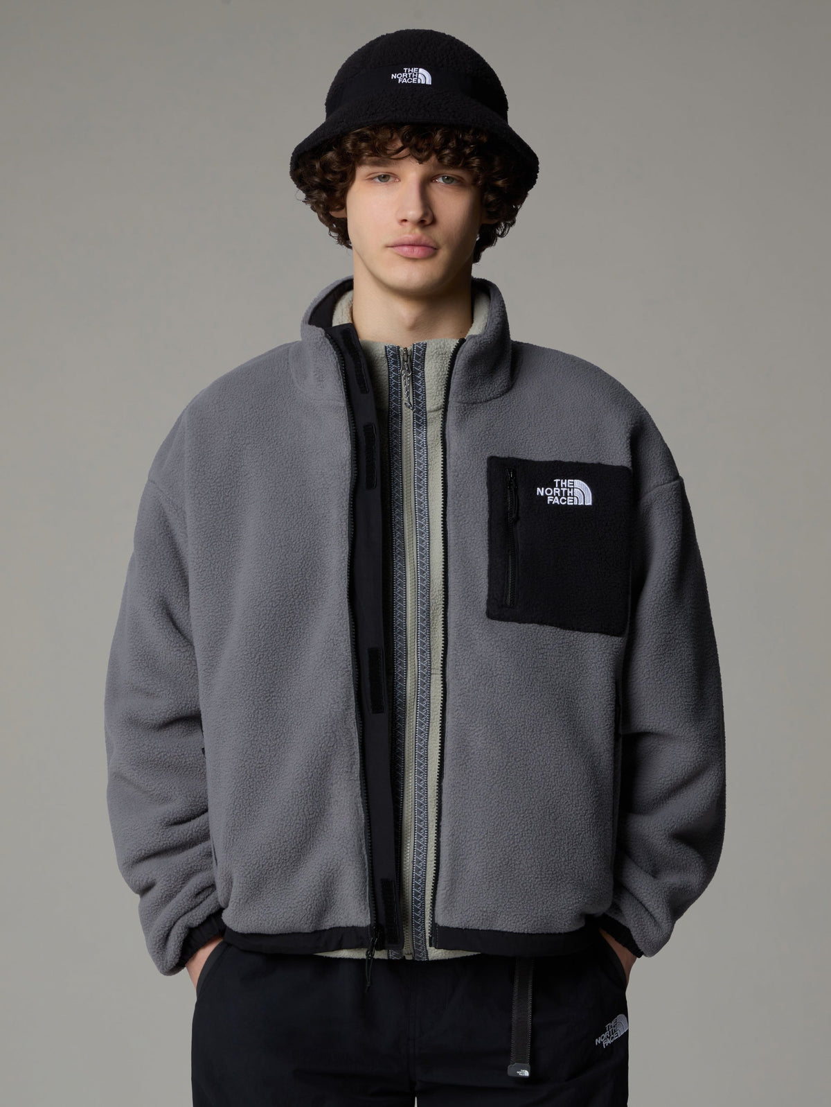 Giacca da Uomo in Pile Reversibile Yumiori Grigio/Nero