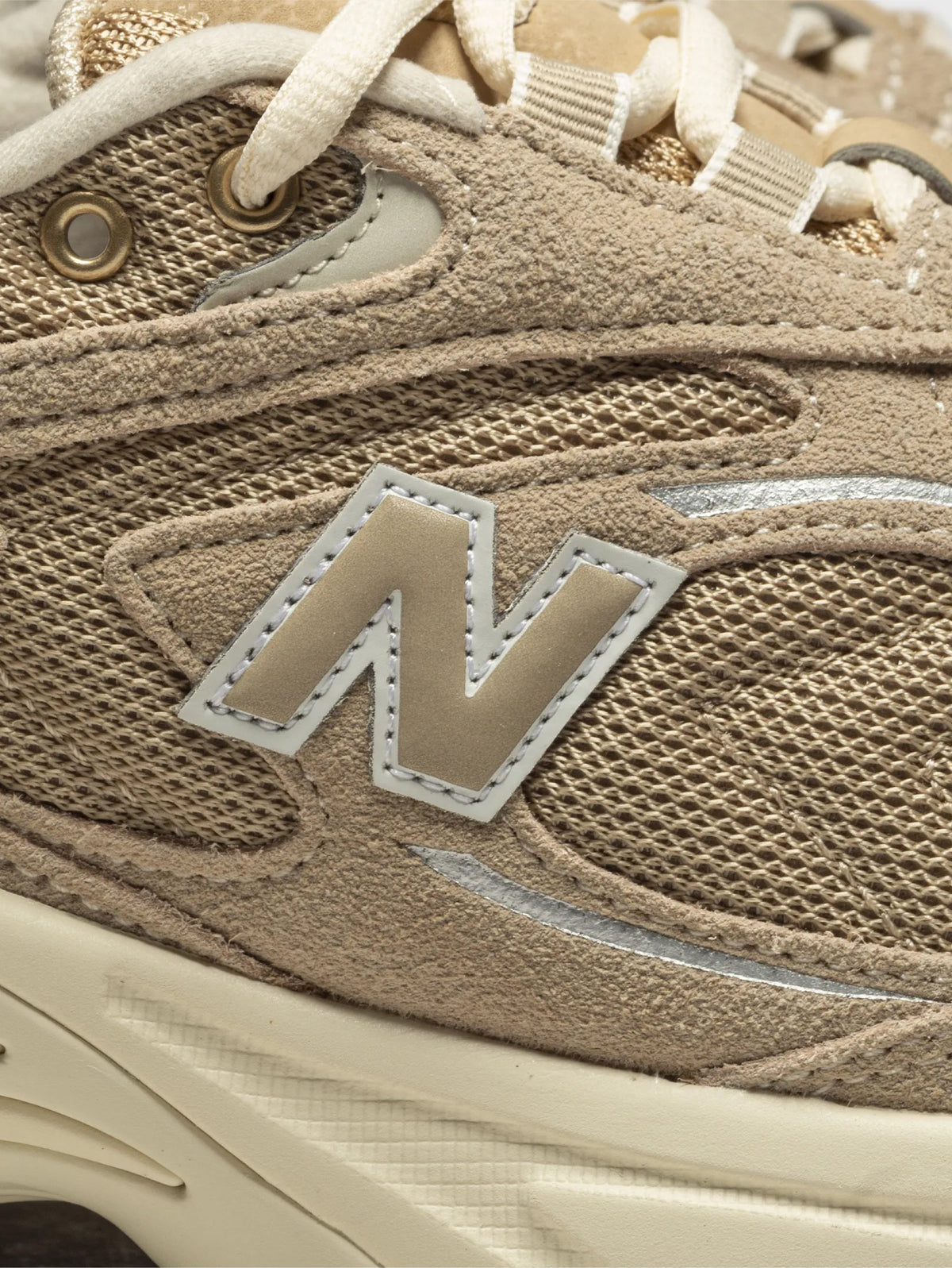 2026 New Arrival Sneakers Lifestyle 725 Marrone
