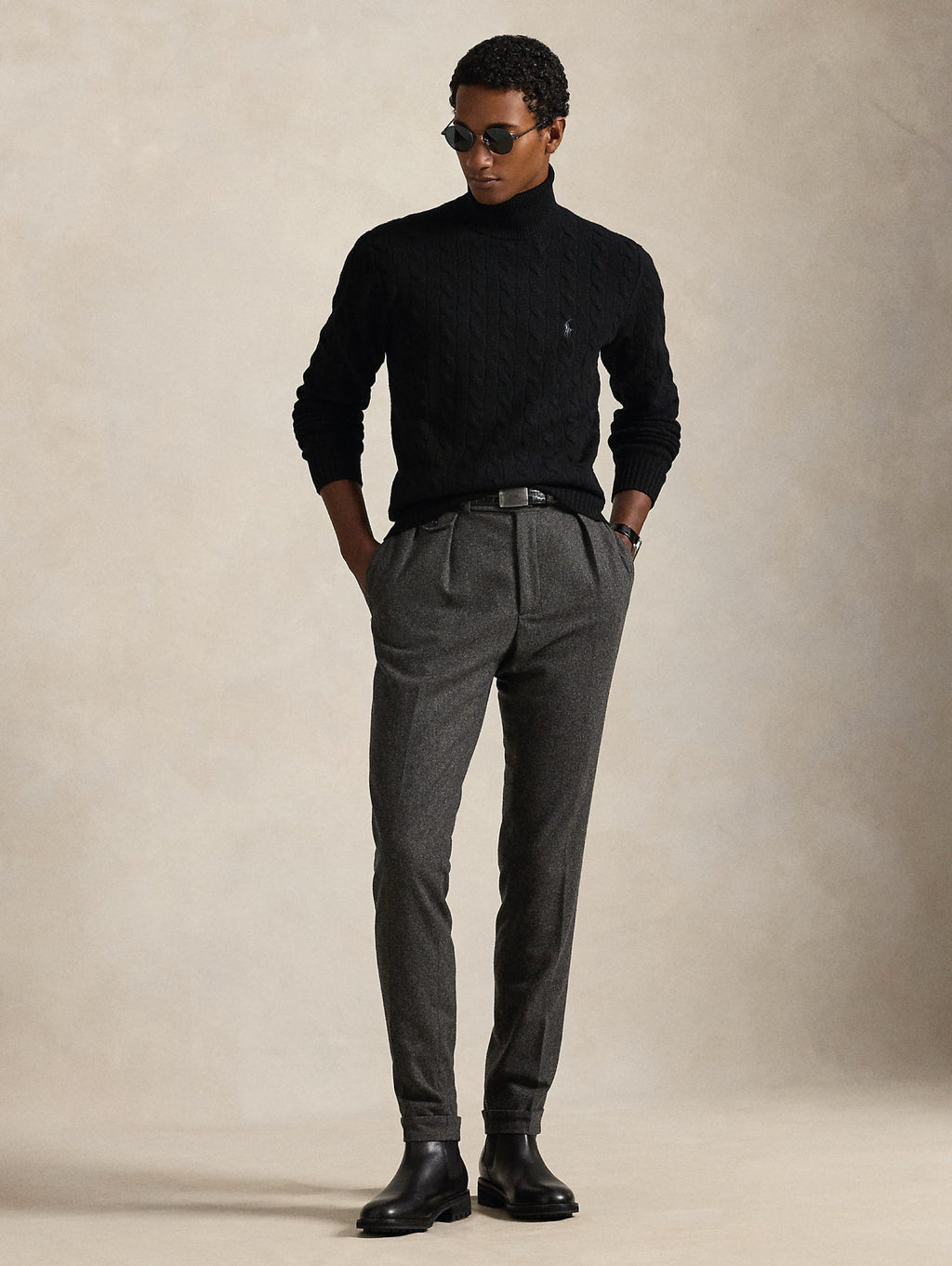 2026 New Arrival Maglia Collo Alto a Trecce Nero