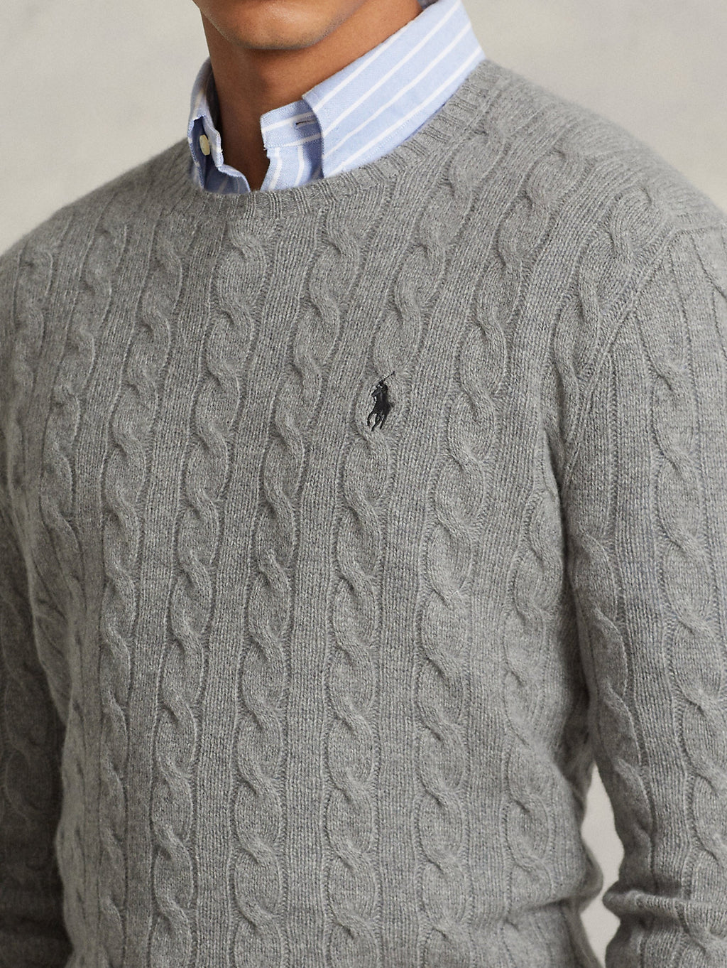2026 New Arrival Maglia a Trecce Grigio Chiaro