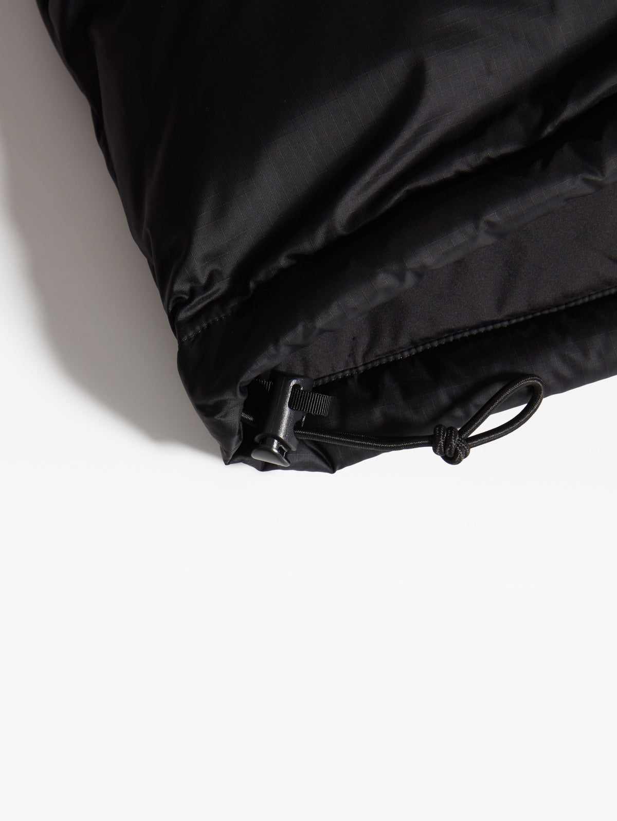 2026 New Arrival Piumino Oversize con Cappuccio Nero