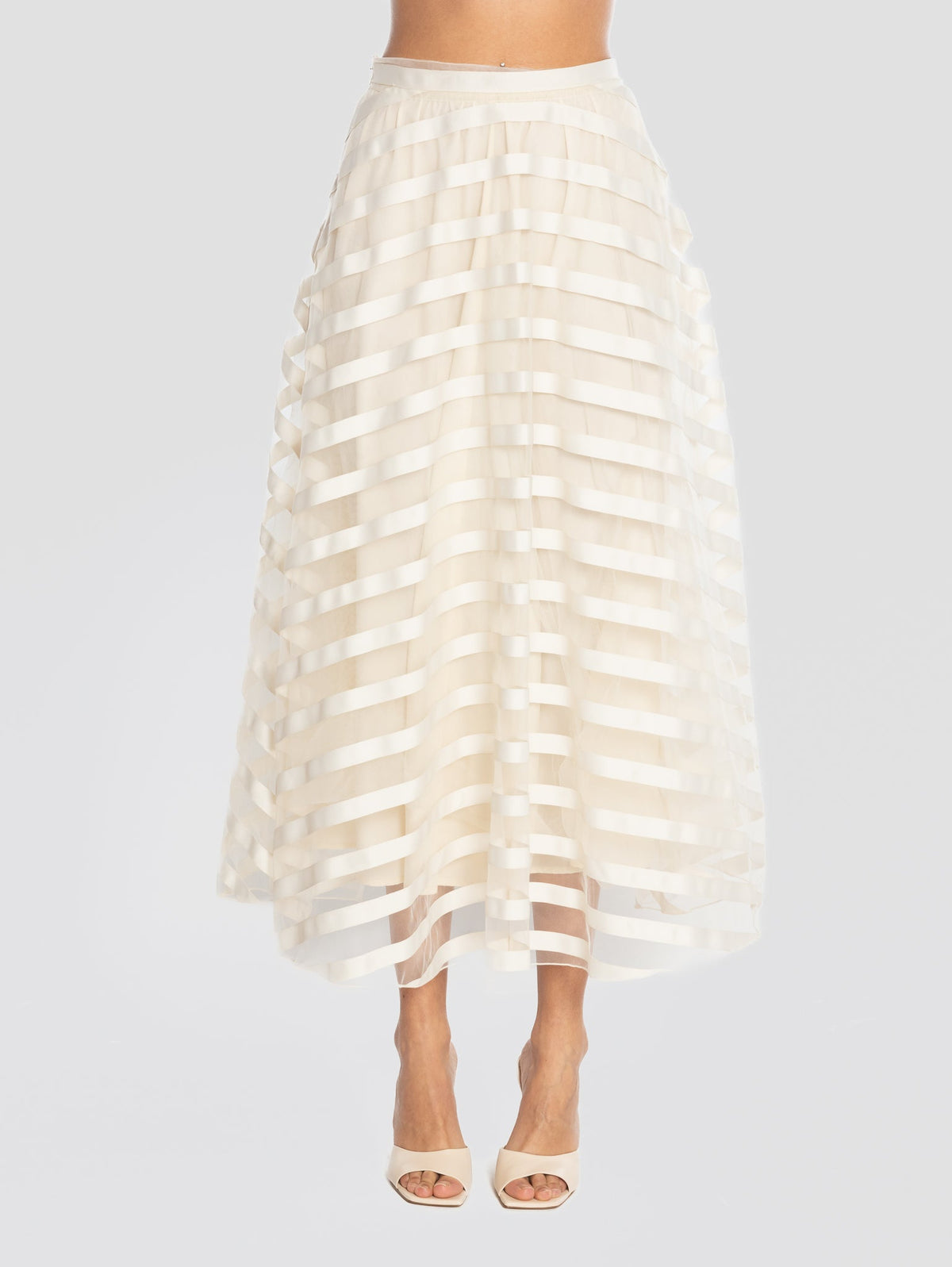 2026 New Arrival Gonna in Tulle Ricamato Sabbia