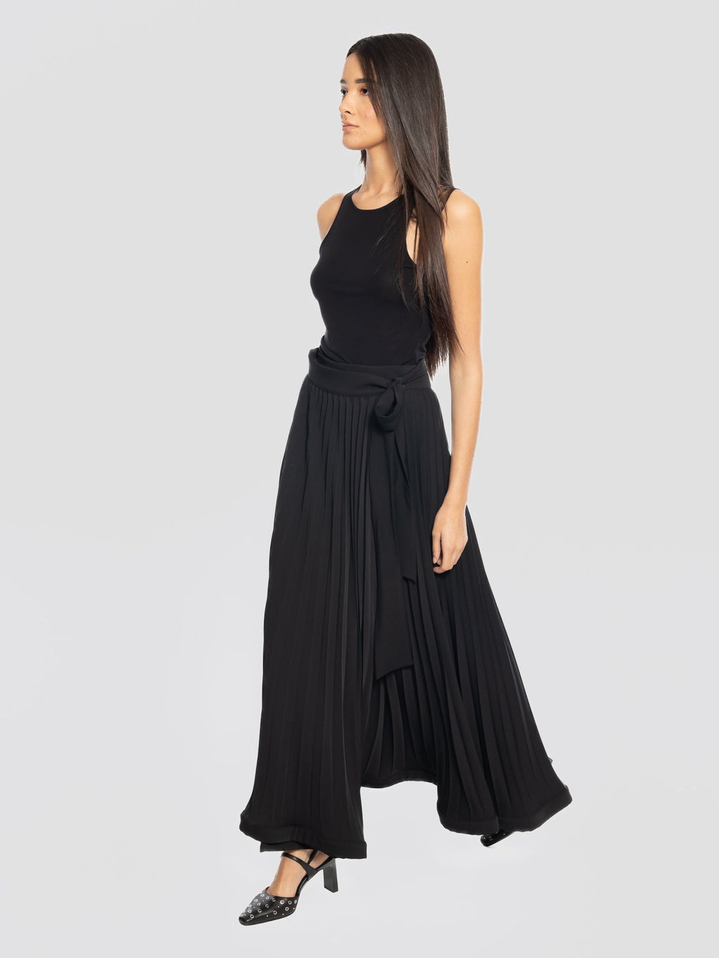 2026 New Arrival Gonna Lunga in Cady Plissé Soleil Nero