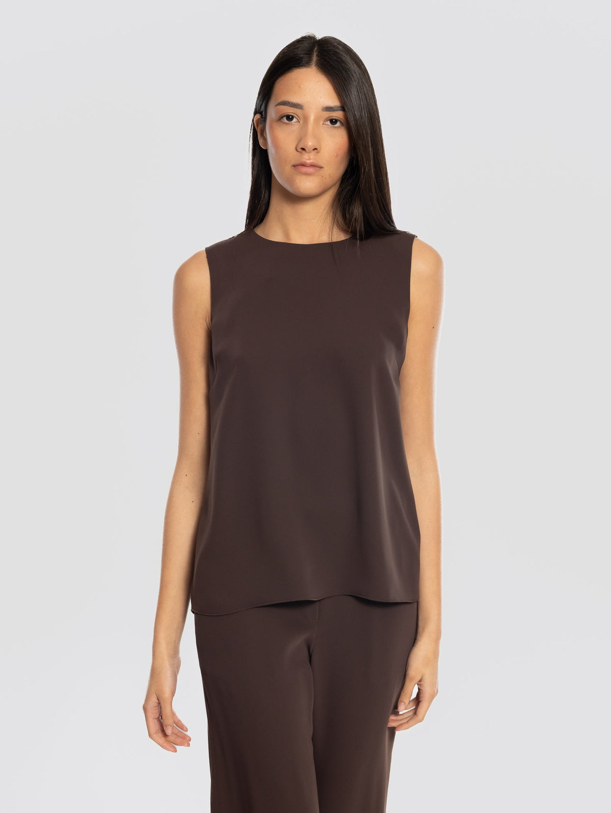 2026 New Arrival Blusa in Cady Girocollo Marrone