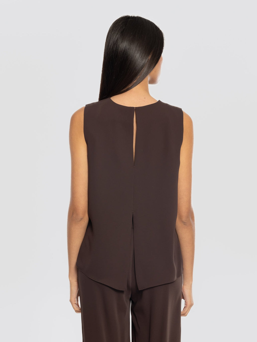 2026 New Arrival Blusa in Cady Girocollo Marrone