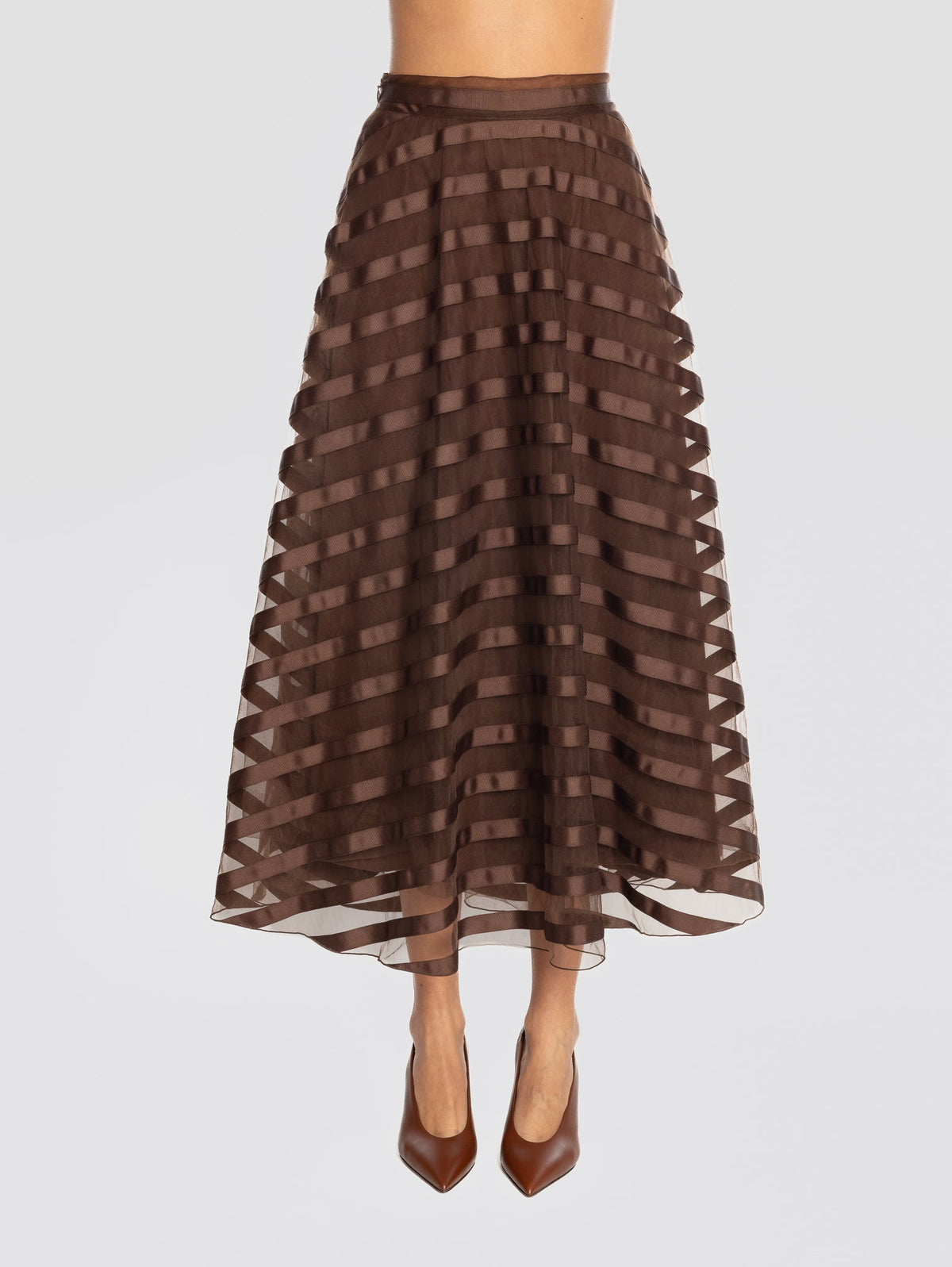 2026 New Arrival Gonna in Tulle Ricamato Marrone