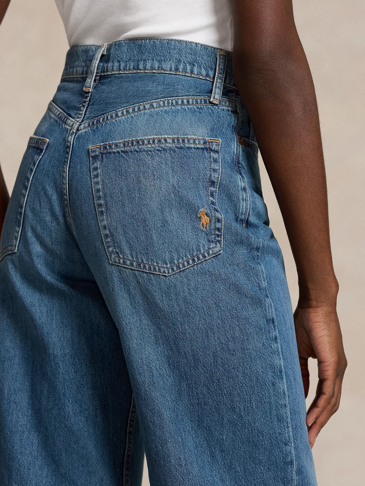 2026 New Arrival Jeans Vita Alta e Gamba Larga Denim Medio