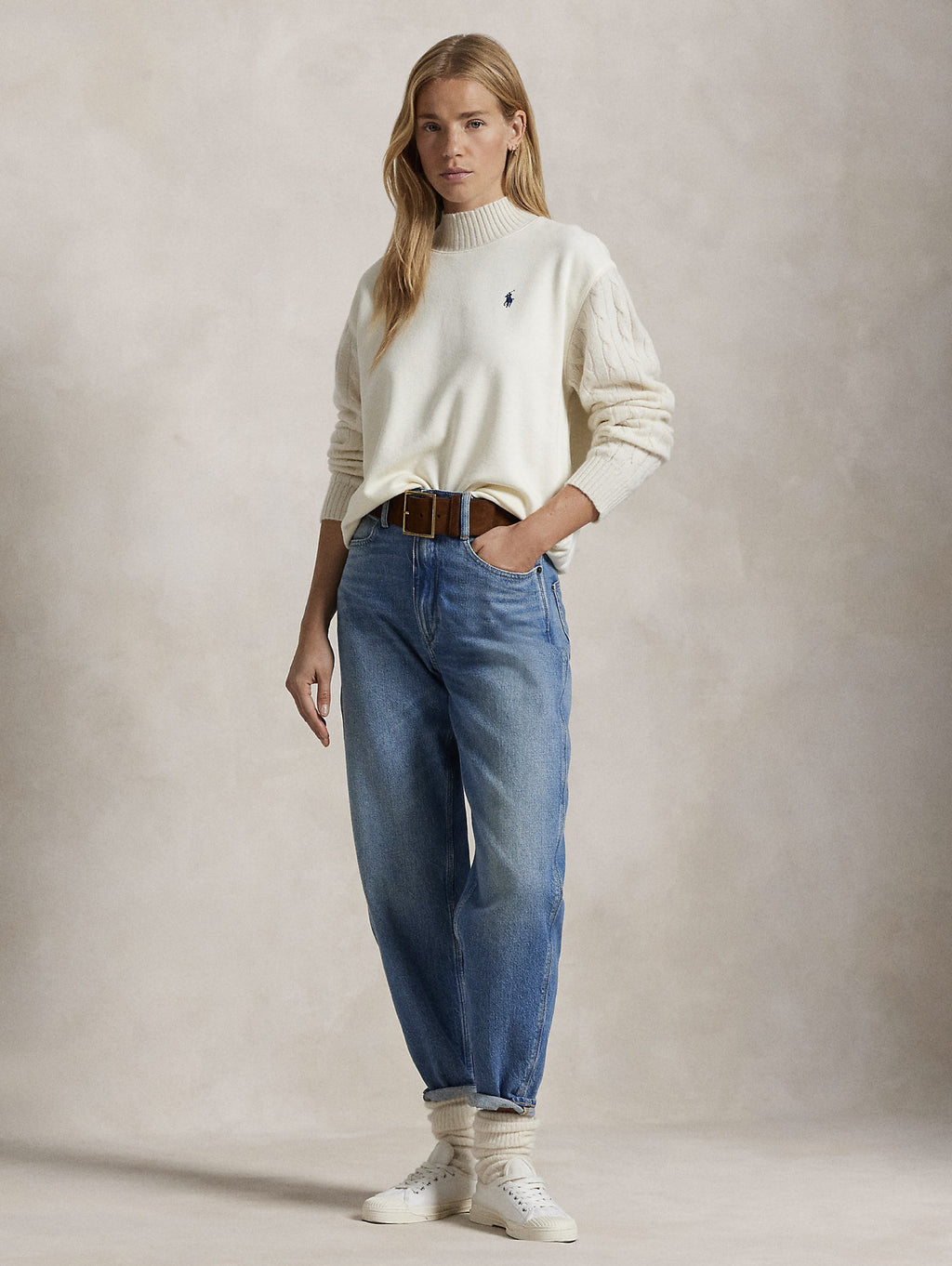 2026 New Arrival Felpa con Collo Alto Crema