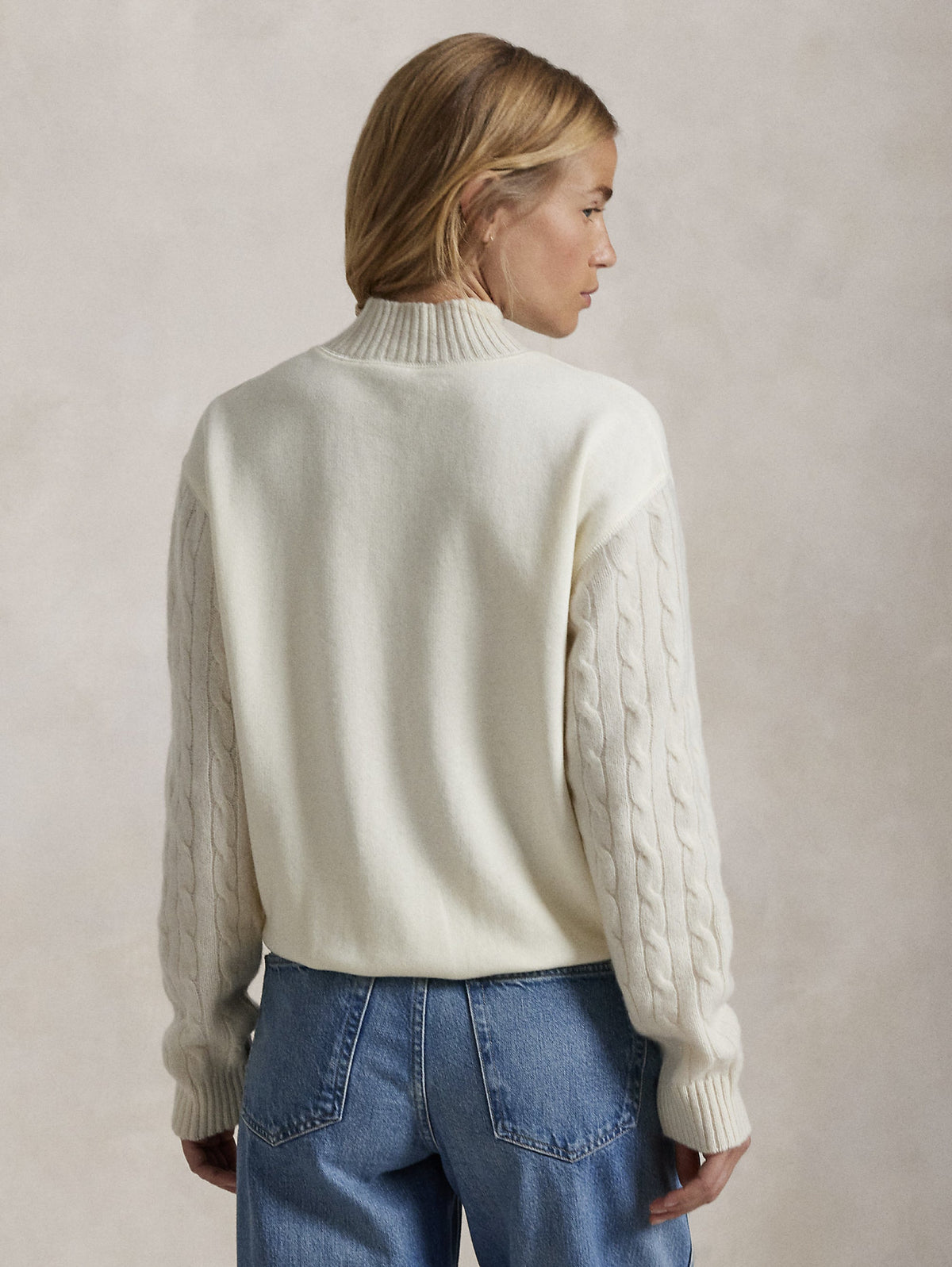 2026 New Arrival Felpa con Collo Alto Crema