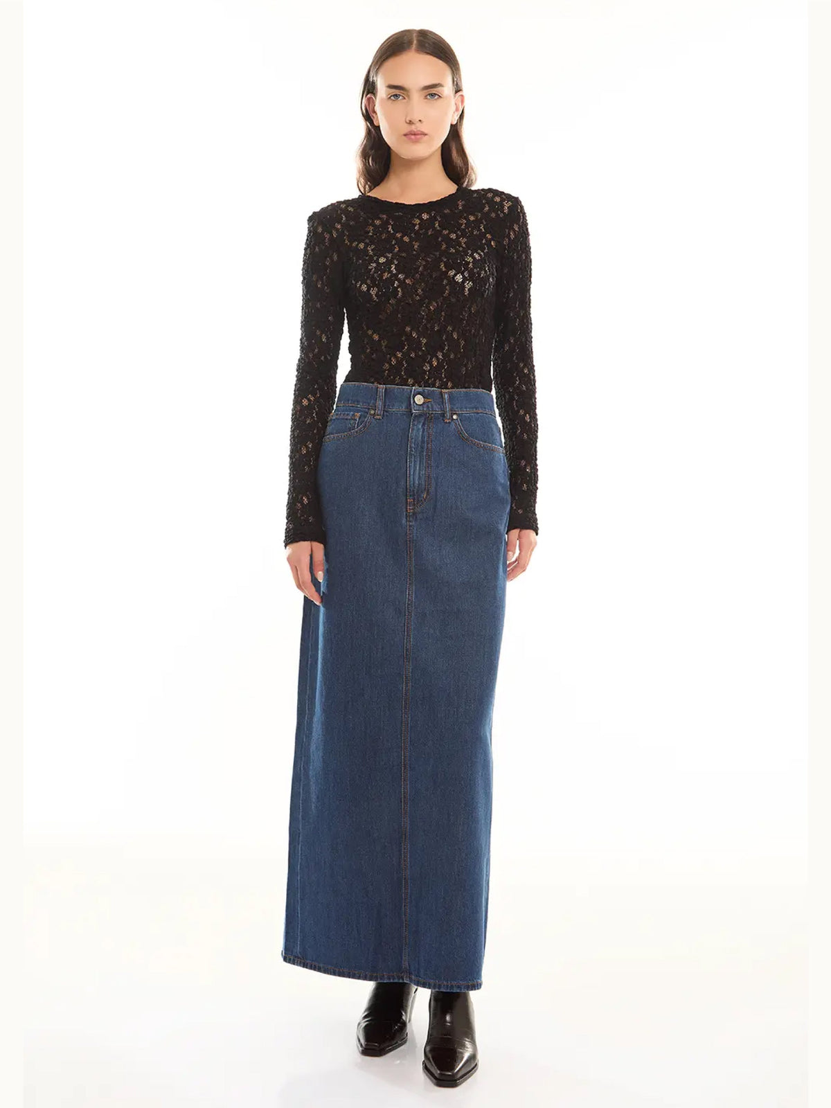 2026 New Arrival Blusa in Pizzo Girocollo Nero