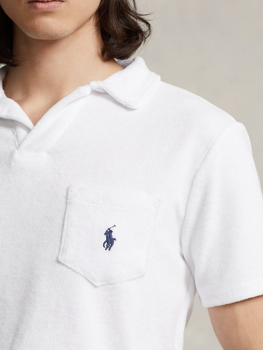 2026 New Arrival Polo in Spugna con Taschino Bianco