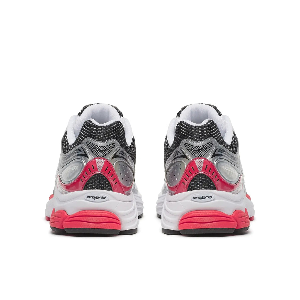 2026 New Arrival Saucony ProGrid Omni 9 'Red'