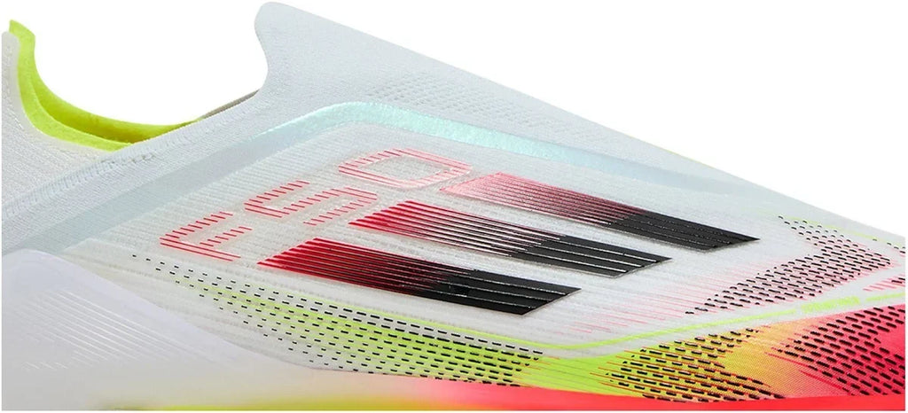 2026 New Arrival F50 Elite FG Laceless Pure Victory