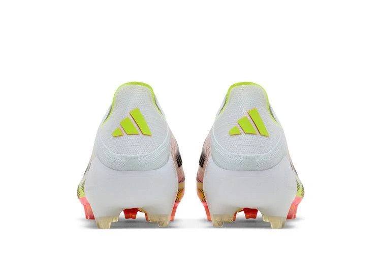 2026 New Arrival F50 Elite FG Laceless Pure Victory