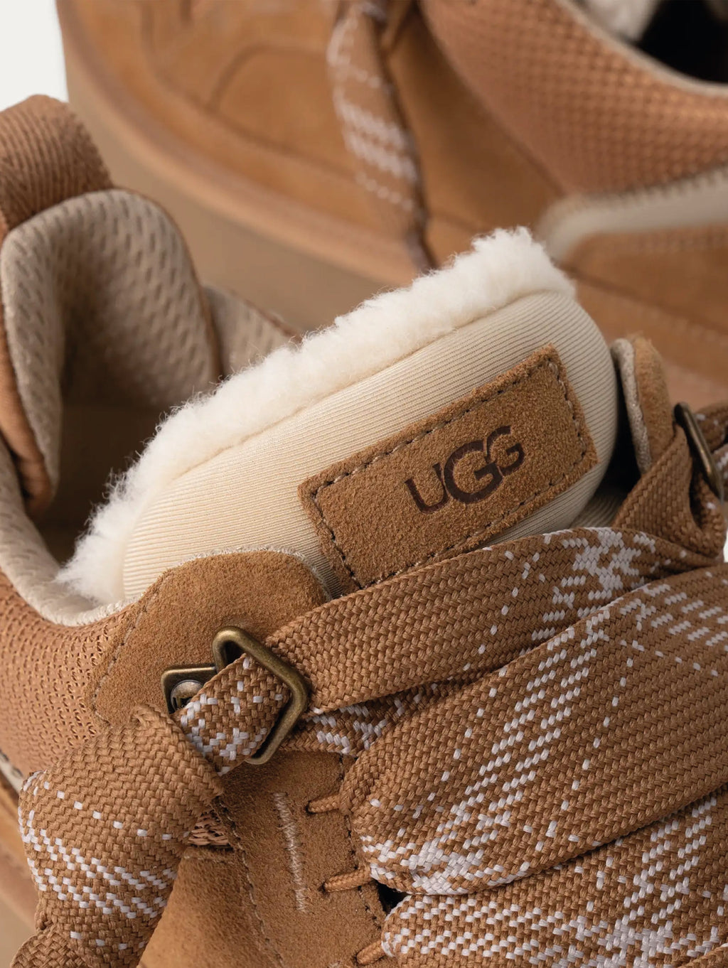 2026 New Arrival Sneakers in Camoscio Lowmel da Donna Castagna