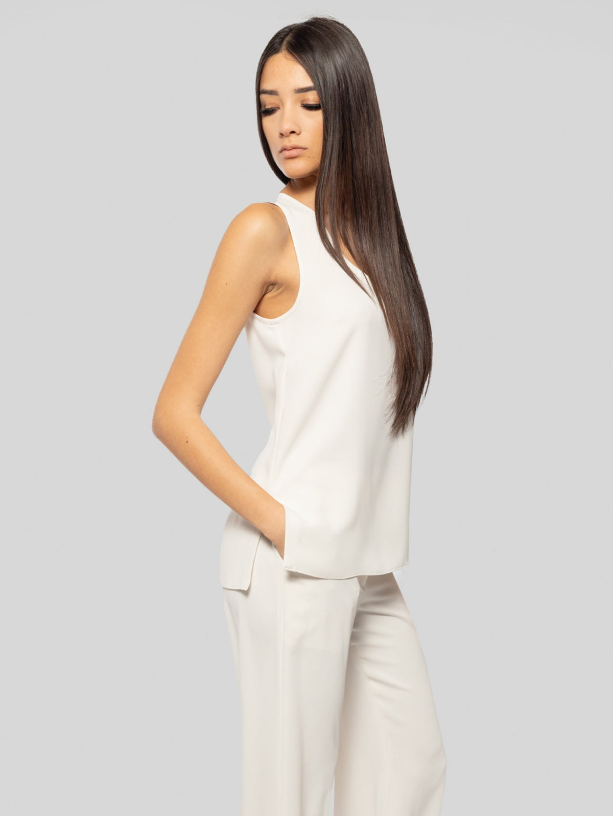 2026 New Arrival Top con Spacchetti Laterali Panna