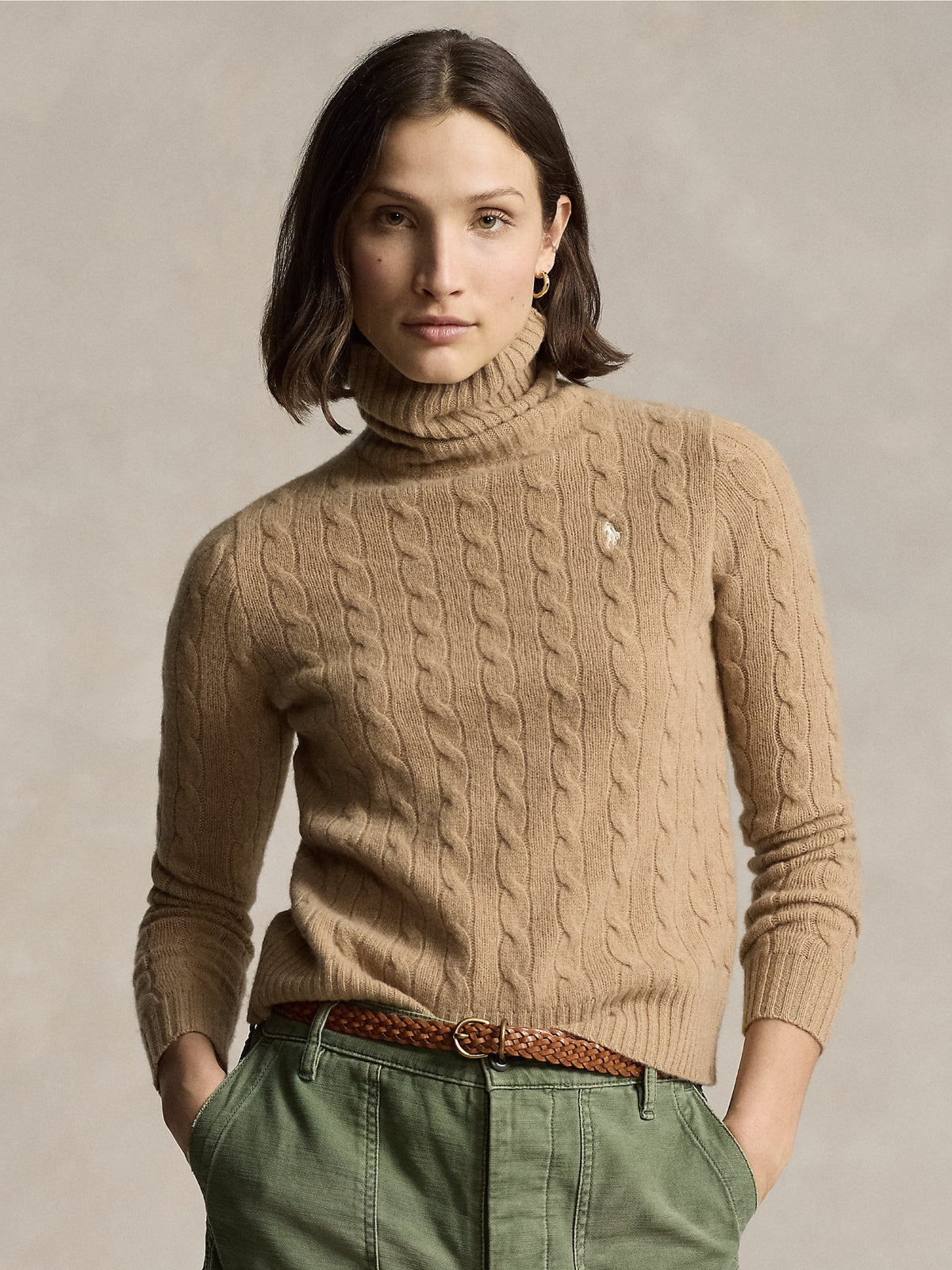 2026 New Arrival Maglia con Collo Alto a Trecce Cammello